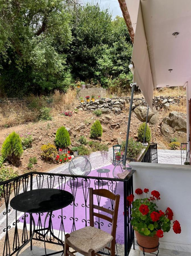 Guesthouse Lykourgos Mavrommáti Kültér fotó